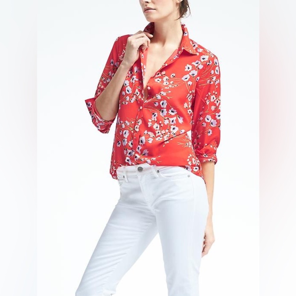 Ann Taylor red multi color floral print blouse